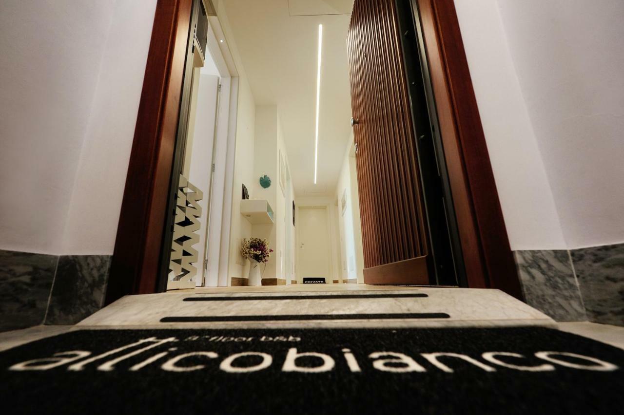 Atticobianco B&B Cagliari Dış mekan fotoğraf