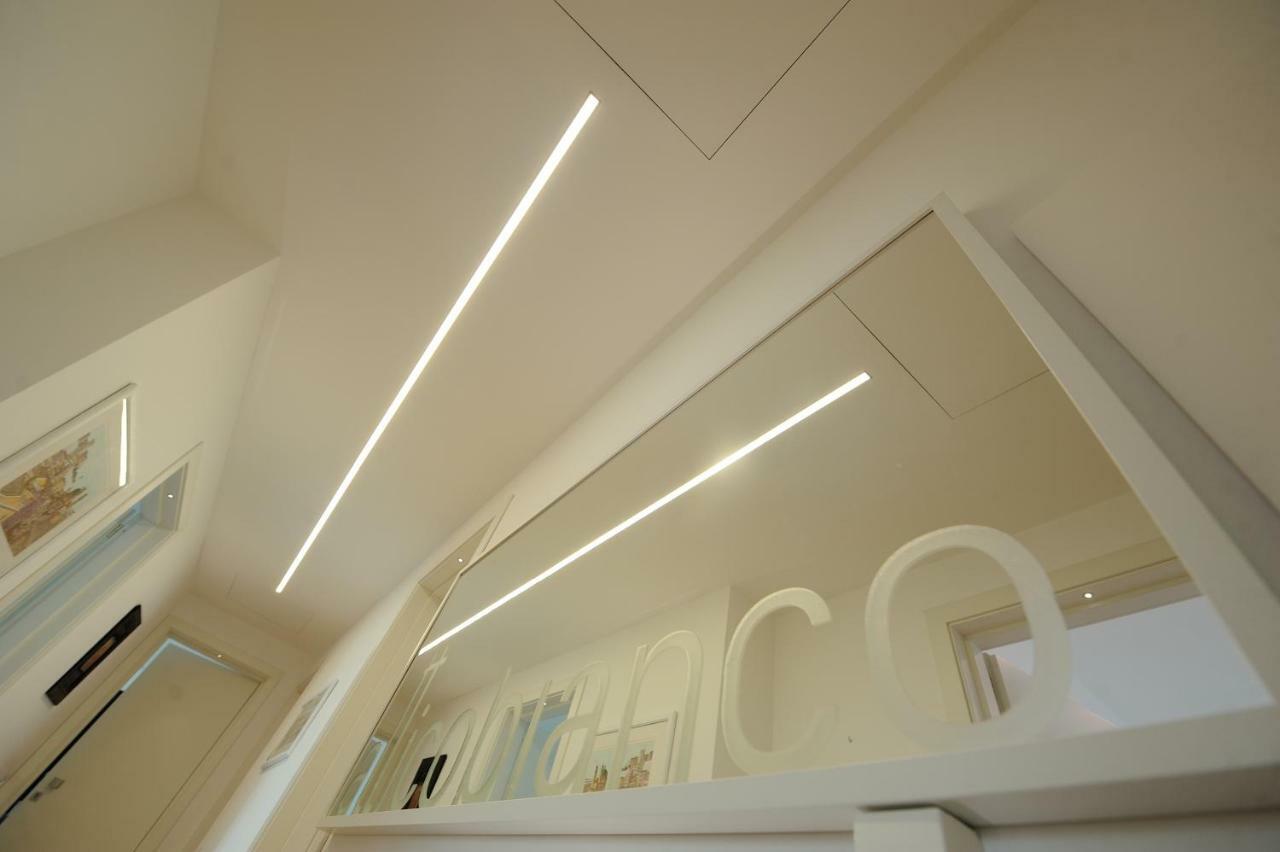 Atticobianco B&B Cagliari Dış mekan fotoğraf